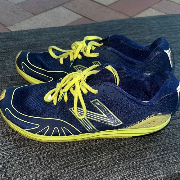New Balance Navy and Neon Yellow Sneakers - Picture 1 of 10